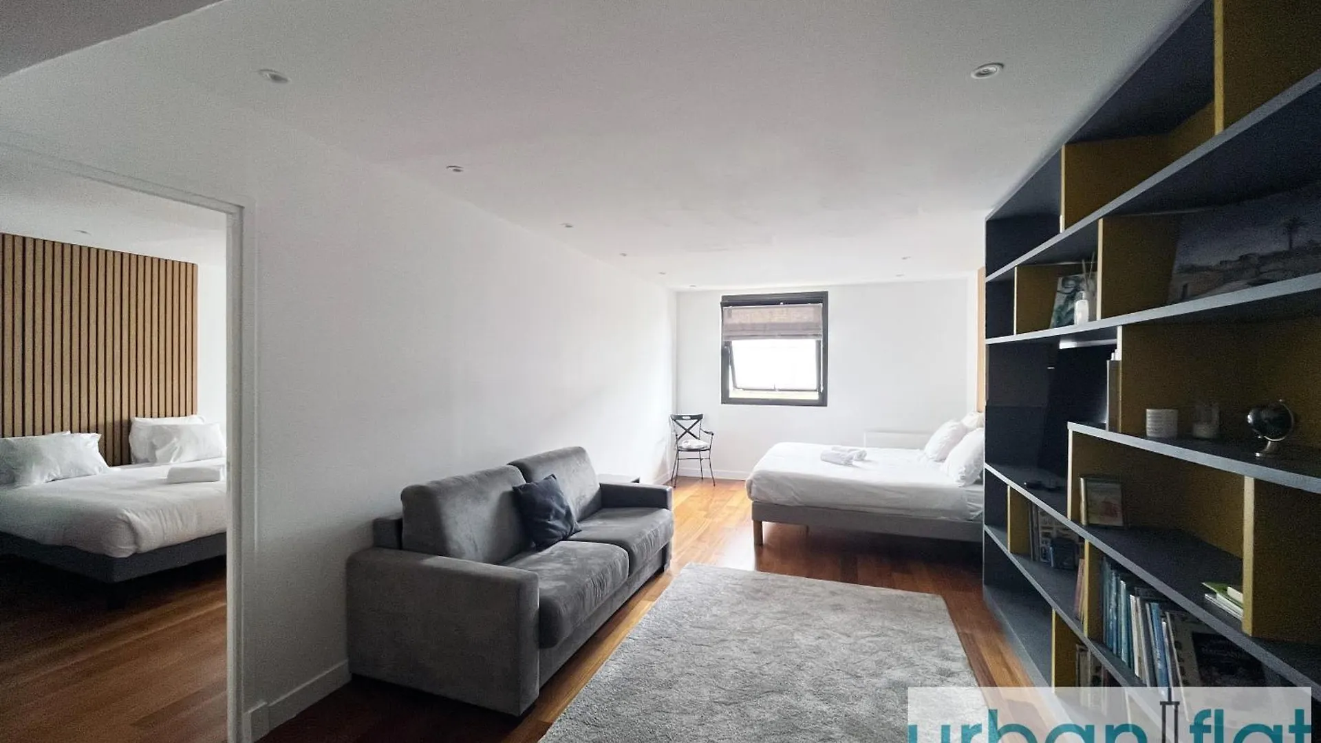 Urban Flat 168 - Spacious 1-Bedroom Apartment In Paris