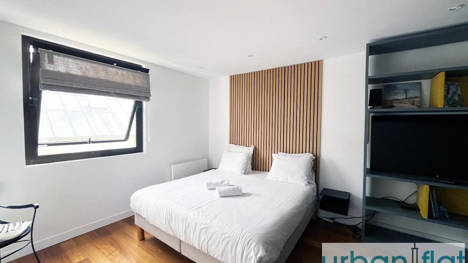 Urban Flat 168 - Spacious 1-Bedroom Apartment In Paris