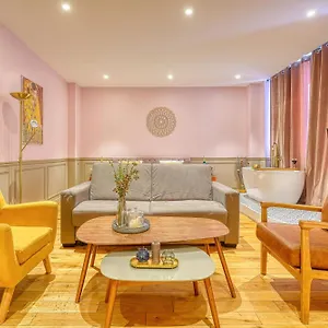 Appartement Luxury Republique, Paris