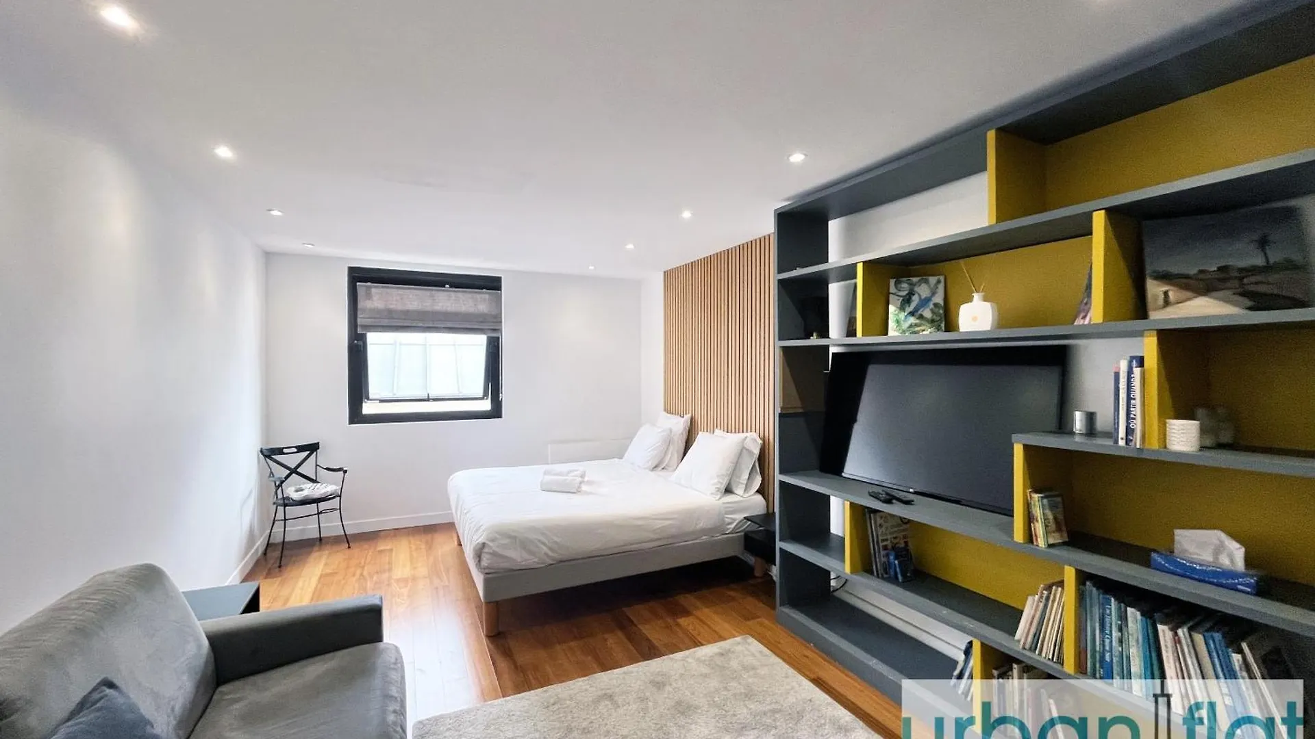 Urban Flat 168 - Spacious 1-Bedroom Apartment In Paris
